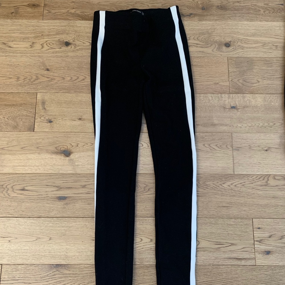 Zara black leggings with white stripe